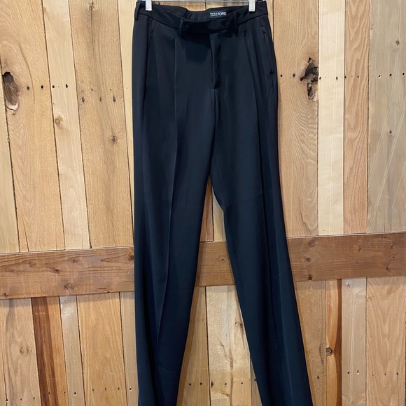 TOM FORD
Pleated Wide-Leg Pants
size 10 unhemmed - Picture 1 of 8